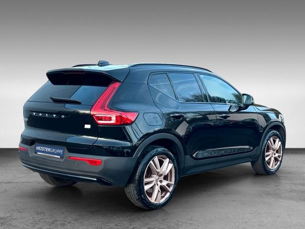 Volvo XC40 Recharge R T4 Design 155 kW image number 6