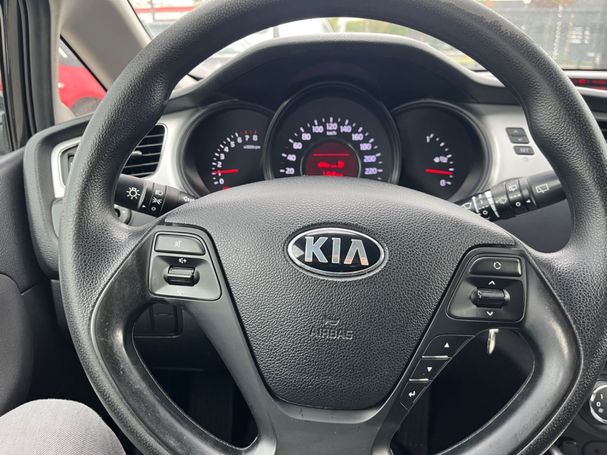 Kia Ceed 73 kW image number 10