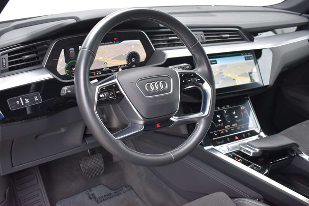 Audi e-tron 50 quattro S-line 230 kW image number 9