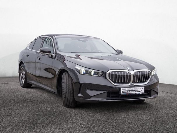 BMW 520i 140 kW image number 2