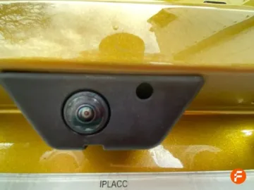 Car image 30
