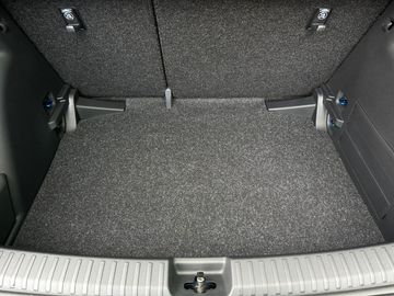 Car image 36