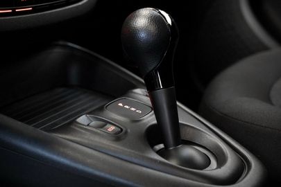 Car image 31