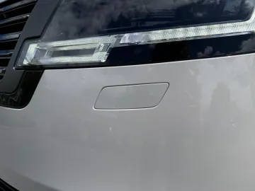 Car image 33