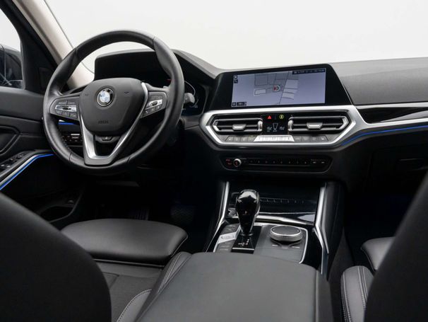 BMW 330d Touring M Sport xDrive 210 kW image number 43