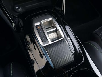 Car image 38