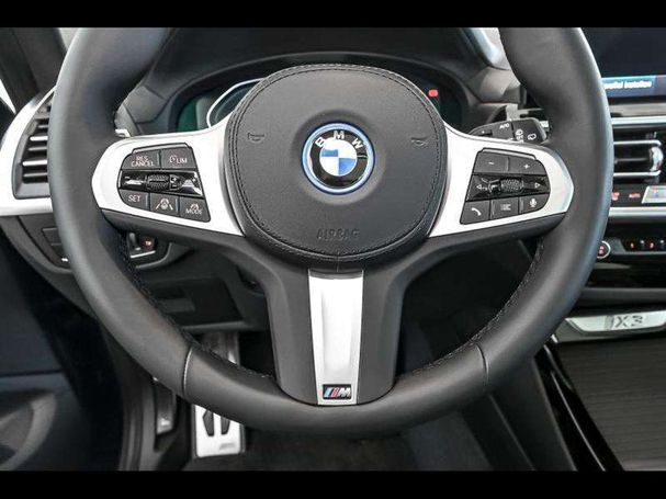 BMW iX3 M Sport 210 kW image number 8