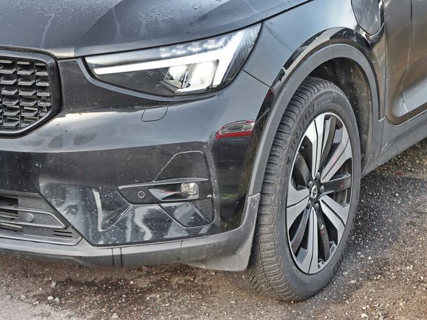 Volvo XC40 Ultimate 192 kW image number 3