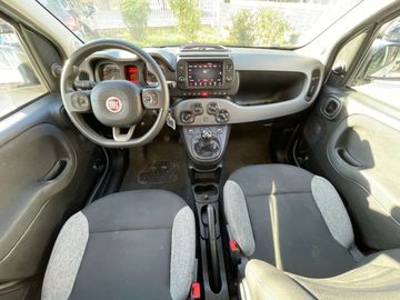 Car image 15