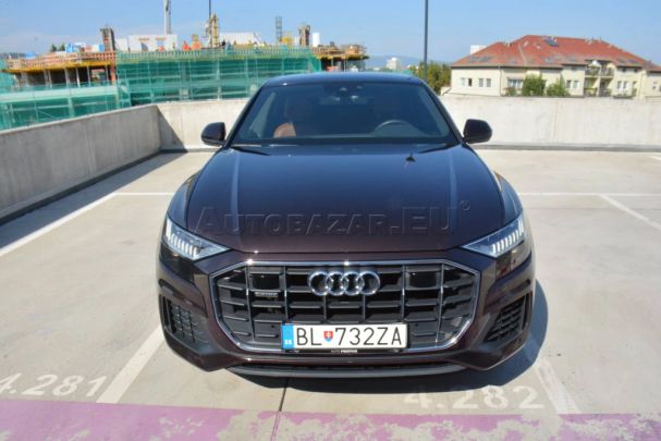 Audi Q8 50 TDI quattro 210 kW image number 4