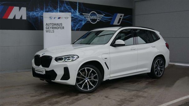 BMW X3 xDrive30e 215 kW image number 4