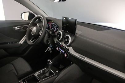 Car image 41