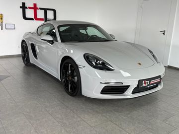 Car image 2