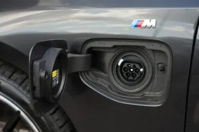 Car image 38