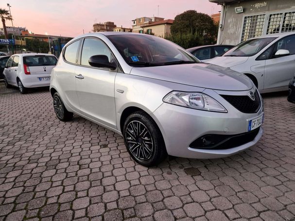 Lancia Ypsilon 51 kW image number 2