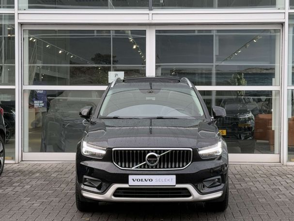 Volvo XC40 T4 T8 140 kW image number 3