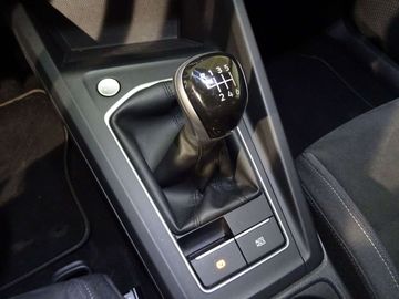 Car image 26