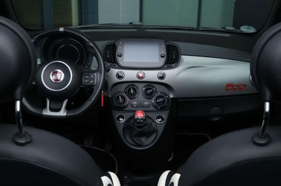 Car image 14