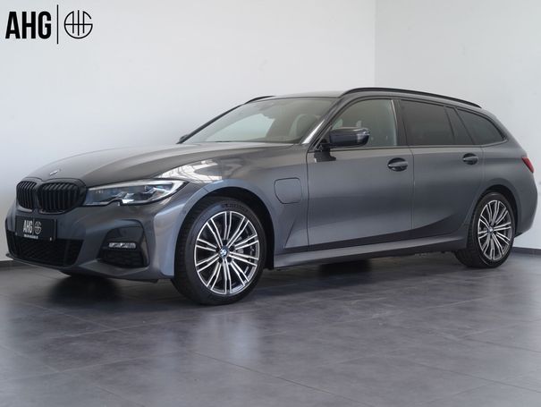 BMW 320 e Touring M Sport xDrive 150 kW image number 2