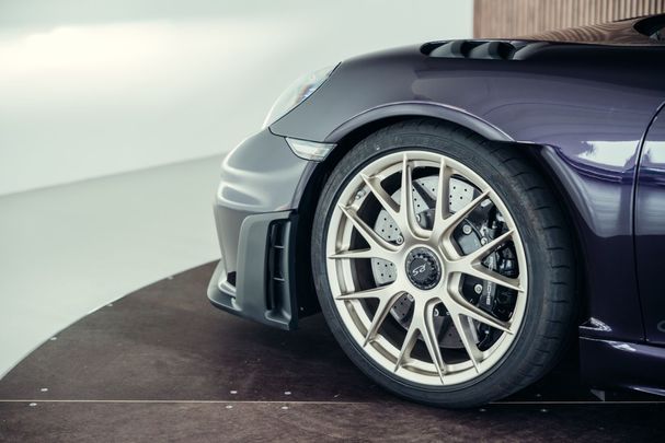 Porsche Cayman GT4 RS 368 kW image number 17