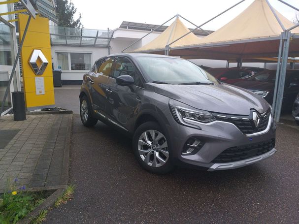 Renault Captur 67 kW image number 2