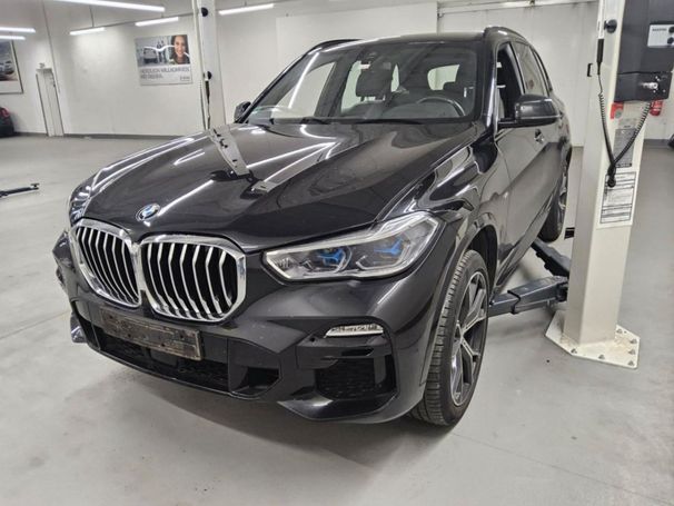 BMW X5 xDrive 250 kW image number 1