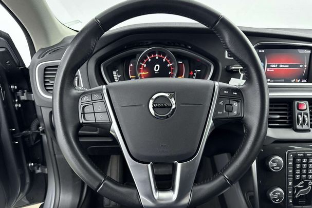 Volvo V40 T2 90 kW image number 14