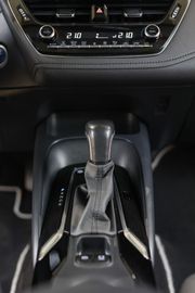 Car image 31