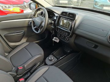 Car image 26