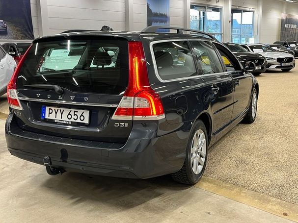 Volvo V70 D3 Momentum 111 kW image number 3