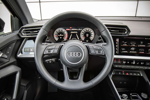 Audi A3 35 TFSI Allstreet Advanced 110 kW image number 19