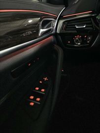 Car image 41