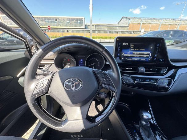 Toyota C-HR 1.8 Hybrid Dynamic 90 kW image number 3