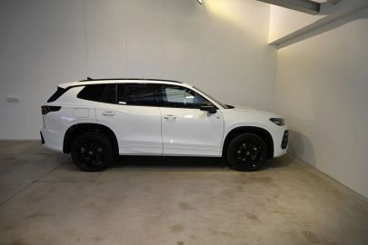 Car image 41