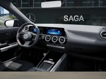 Car image 40