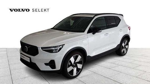 Volvo XC40 T4 155 kW image number 1