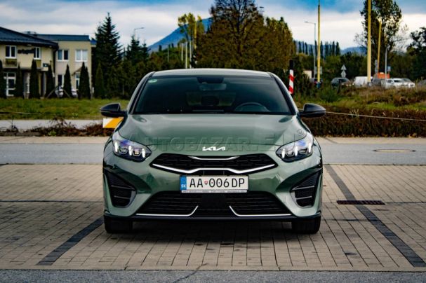 Kia ProCeed 1.5 T-GDI GT Line 118 kW image number 2