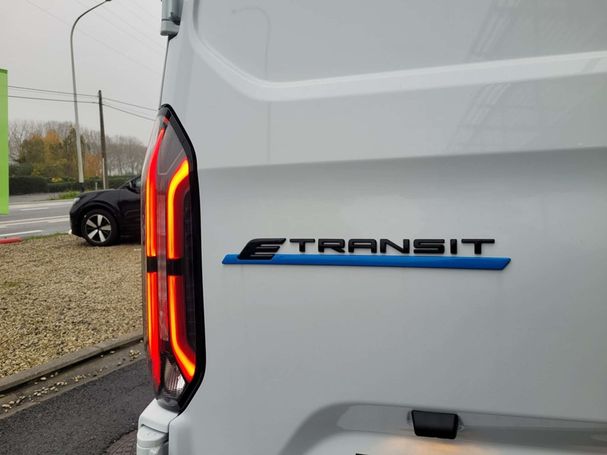 Ford E-Transit Custom 320 Limited 160 kW image number 6