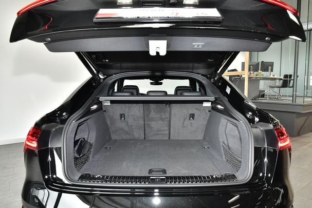 Audi SQ8 quattro e-tron Sportback 370 kW image number 6