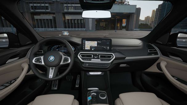 BMW iX3 210 kW image number 6