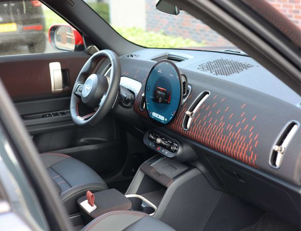 Mini Countryman S JCW ALL4 160 kW image number 45