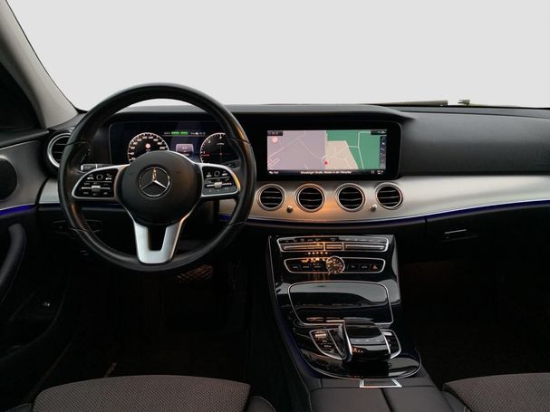 Mercedes-Benz E 300 de T 225 kW image number 10