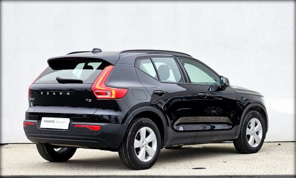 Volvo XC40 T3 120 kW image number 2