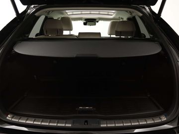 Car image 38