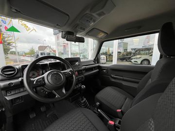 Car image 11