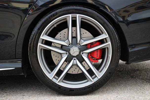 Mercedes-Benz E 63 AMG S 4Matic 450 kW image number 39