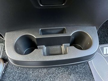 Car image 41