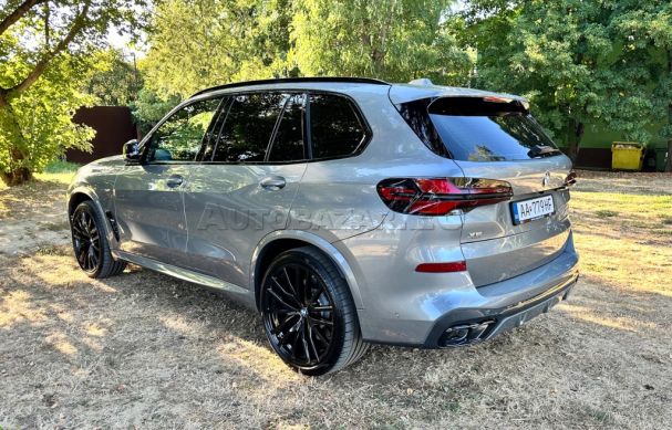 BMW X5 xDrive 390 kW image number 6