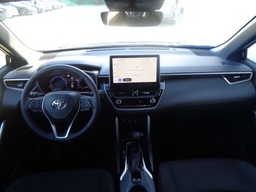 Car image 11