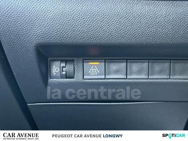 Peugeot 2008 e 50 kWh 100 kW image number 15